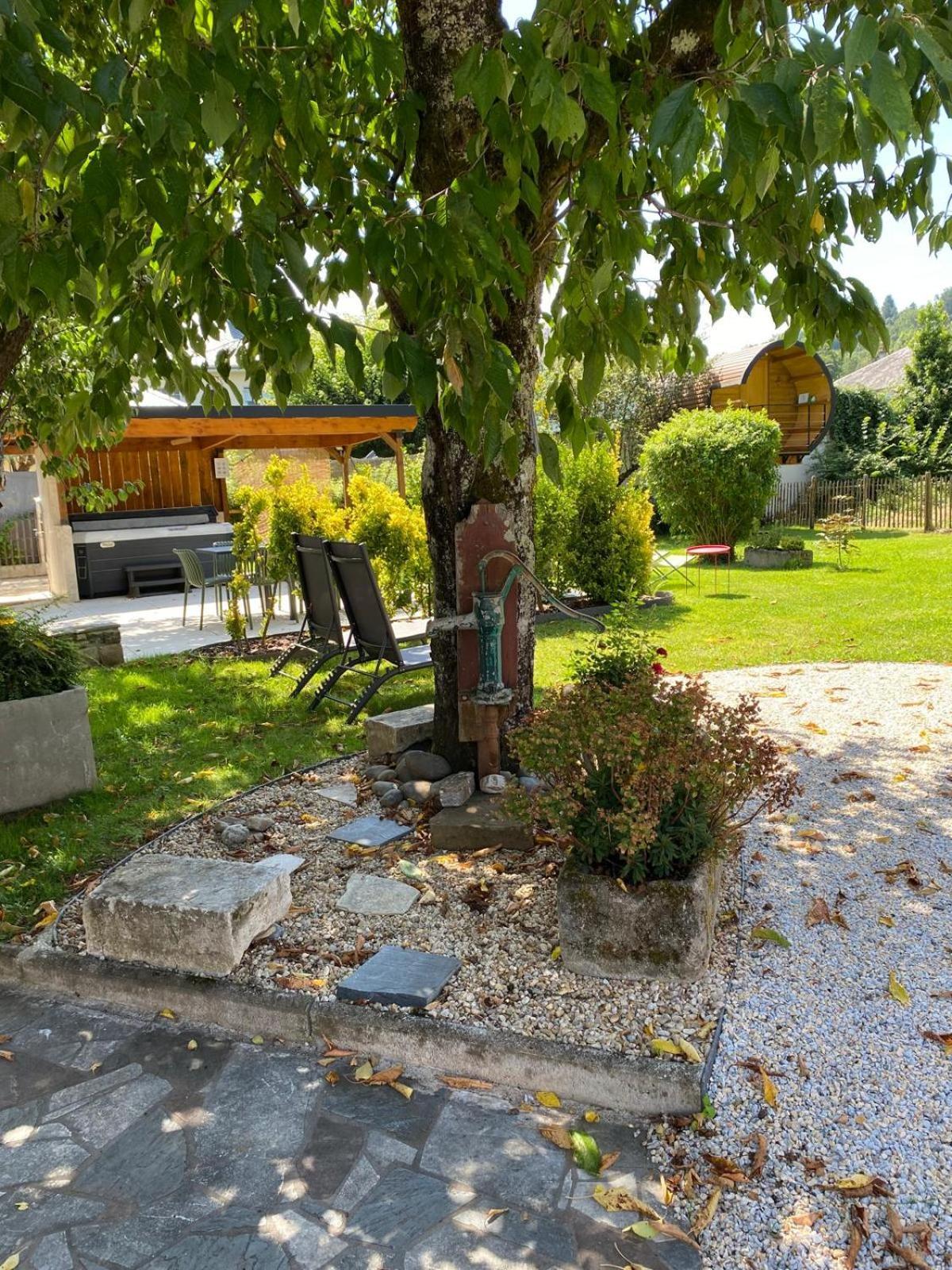 Gite Le Recoules Villa Espalion Eksteriør bilde